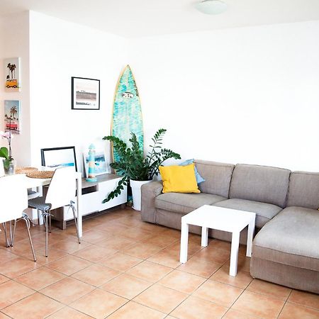 Surf Dream Surfhouse Pansiyon Corralejo Dış mekan fotoğraf