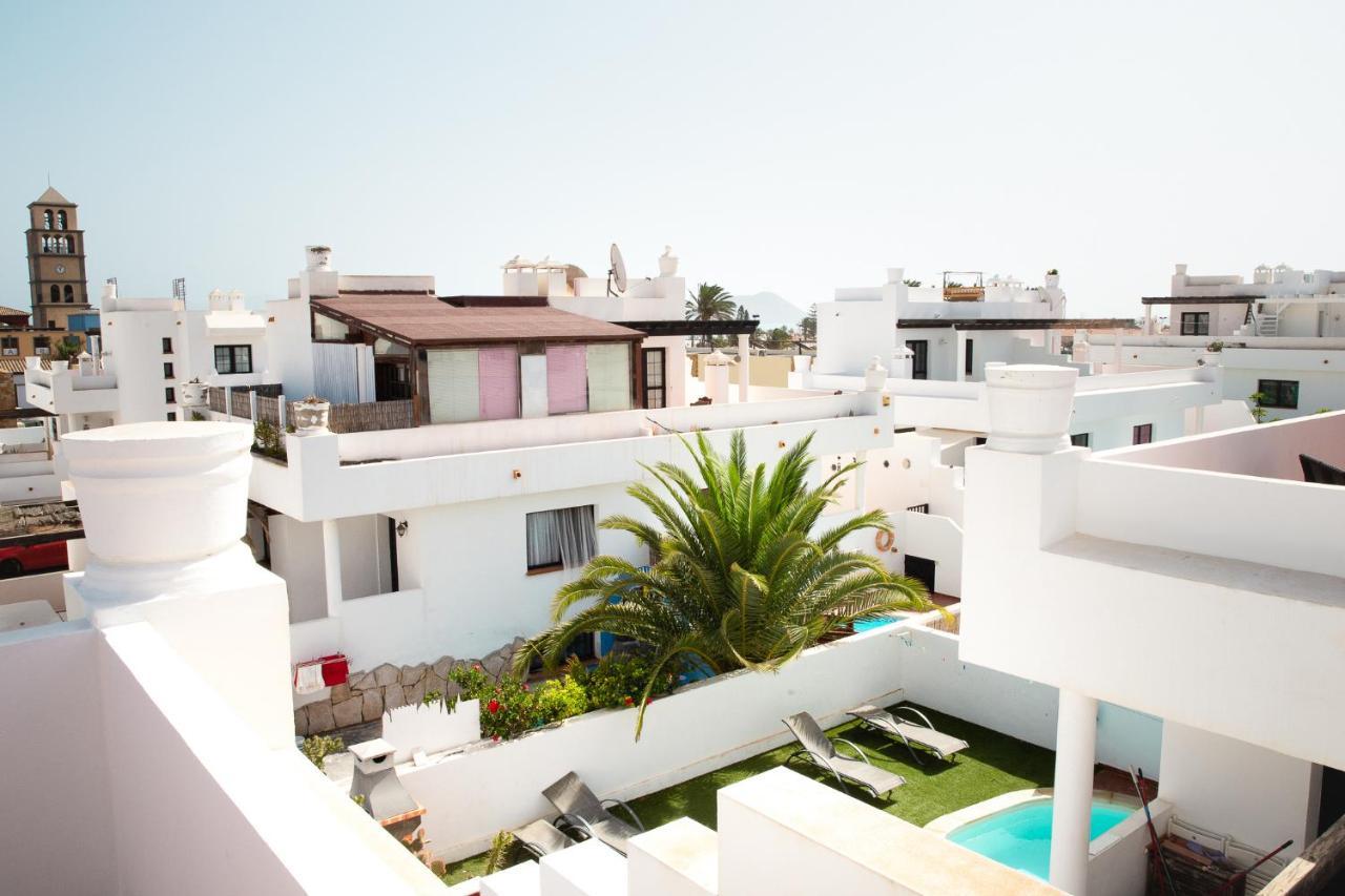 Surf Dream Surfhouse Pansiyon Corralejo Dış mekan fotoğraf