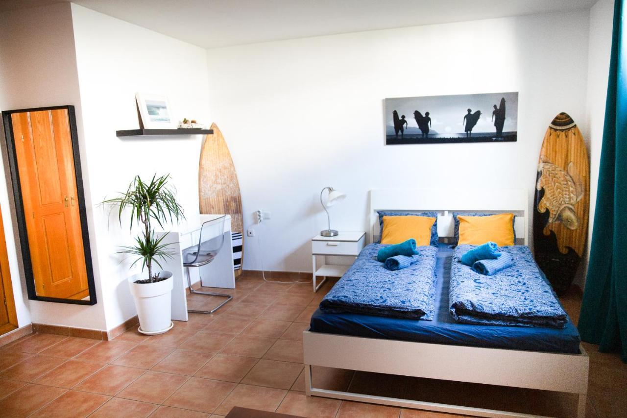 Surf Dream Surfhouse Pansiyon Corralejo Dış mekan fotoğraf