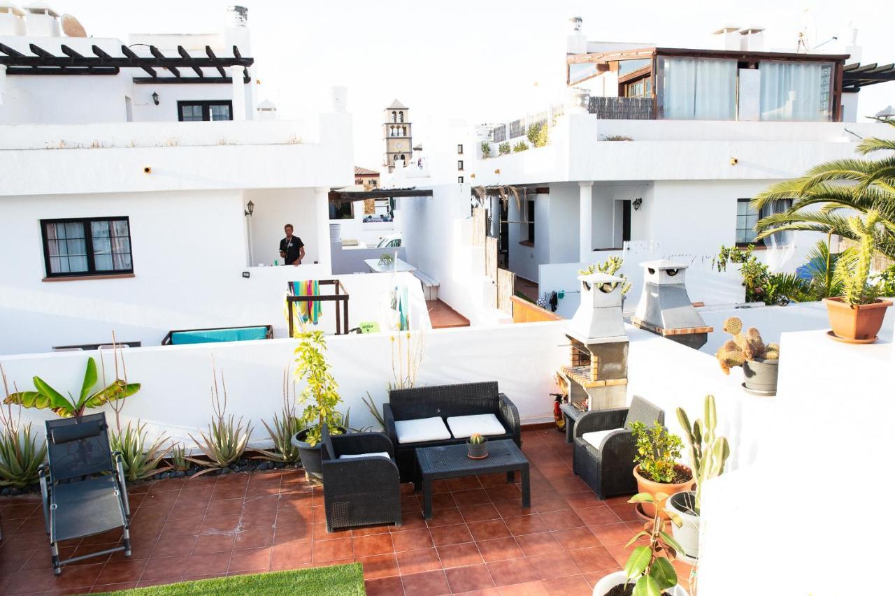 Surf Dream Surfhouse Pansiyon Corralejo Dış mekan fotoğraf
